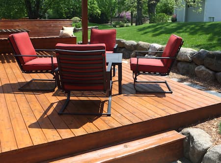 Tips for decorating your deck